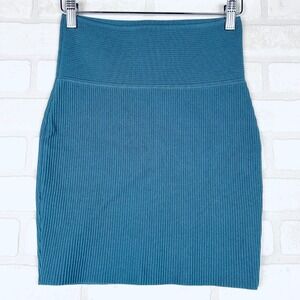 Aritzia Babaton Sculpt Knit Mini Skirt Blue, Size Medium, Excellent‎ Condition